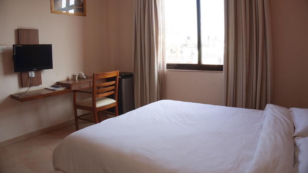 Aryal International Hotel Katmandu Værelse billede