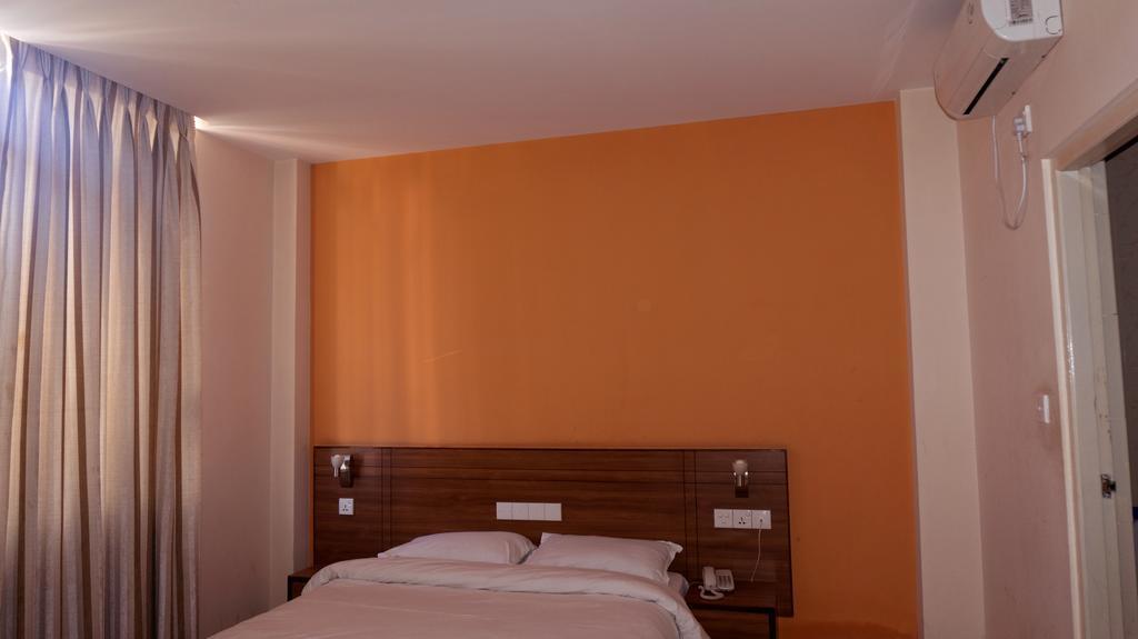 Aryal International Hotel Katmandu Værelse billede